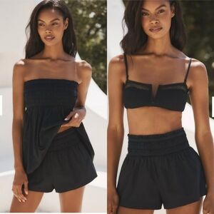 Anthropologie Smocked Mirco Shorts Black Size Medium